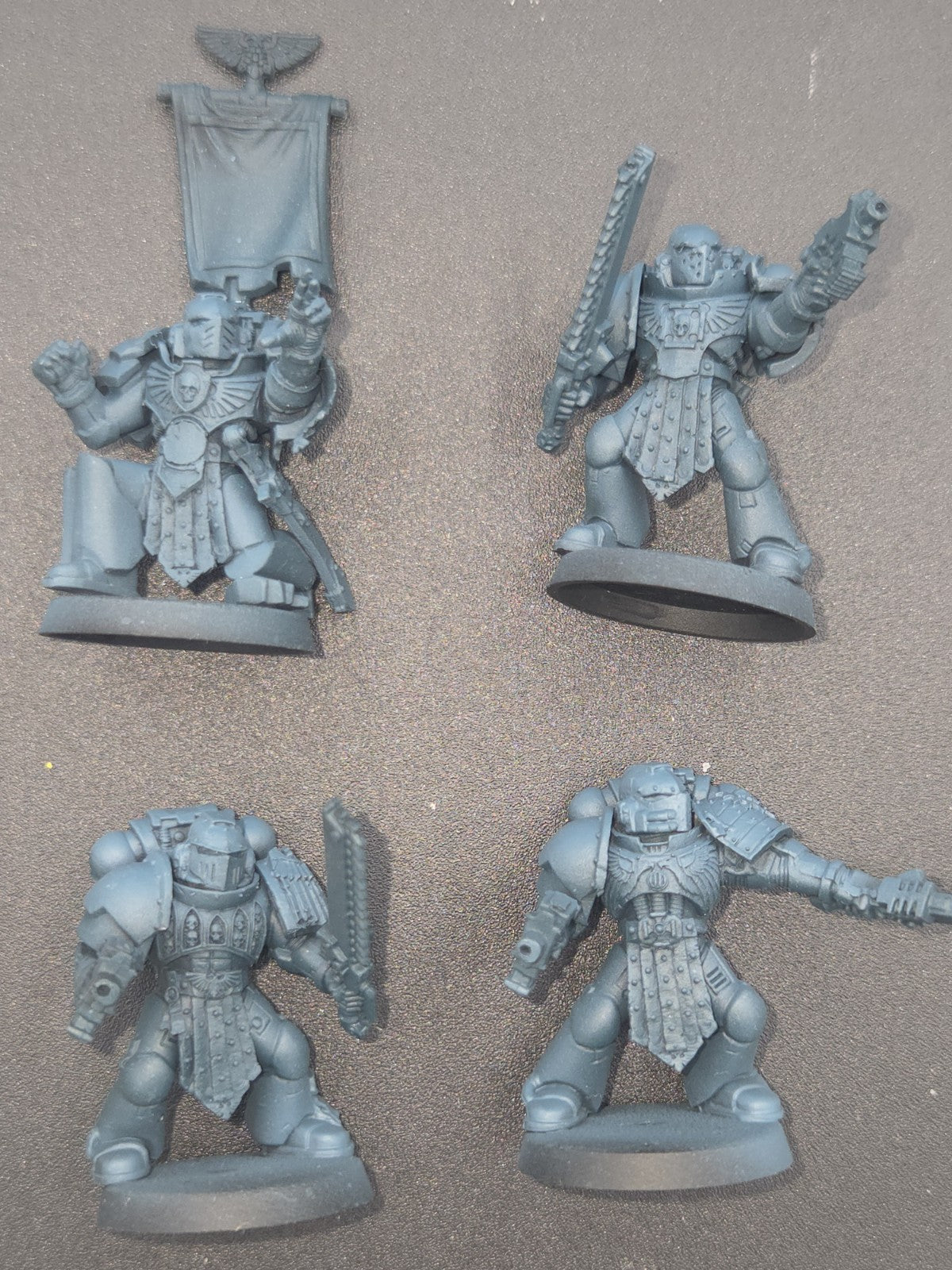 Red Scorpions Chief Librarian Sevrin Loth & Honour Guard Forgeworld OOP5