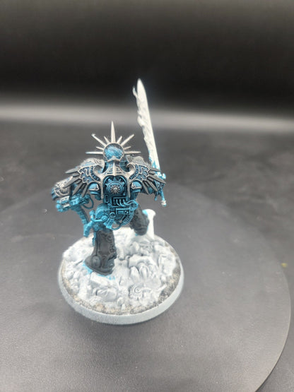 Warhammer 40K Roboute Guilliman Space Marine some paint2