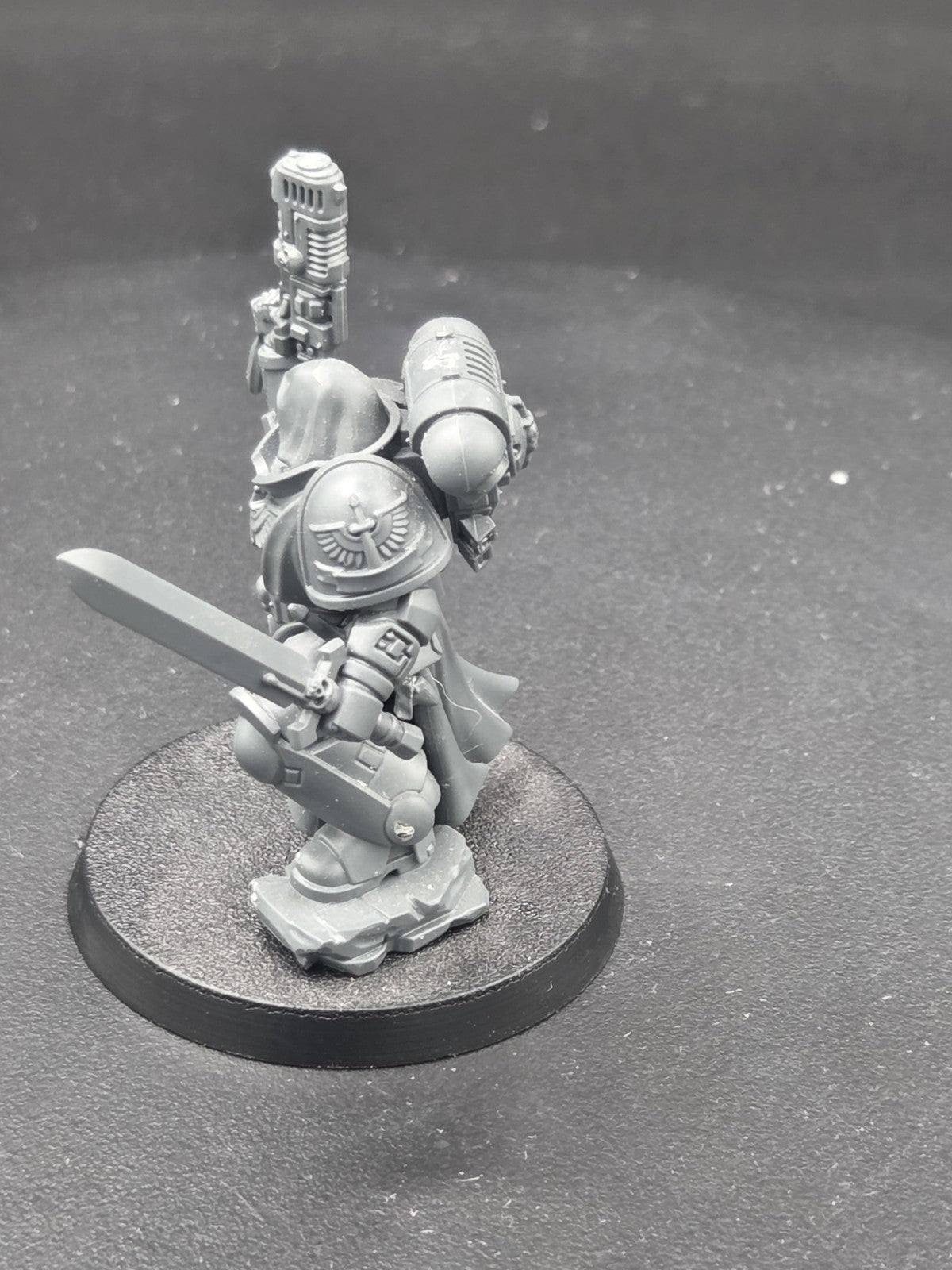 Dark Angels Primaris Lieutenant Zakariah Warhammer 40k Space Marines built  RARE1