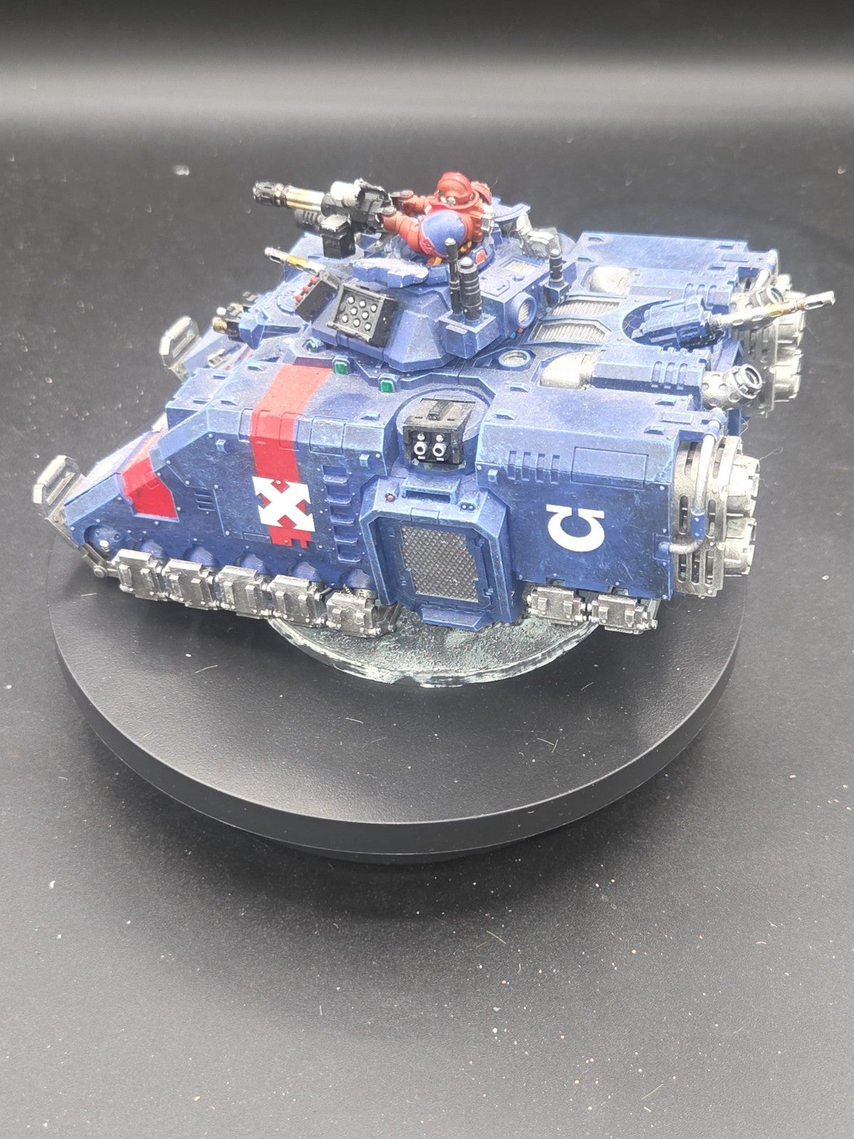 Space Marines  Blood Angels Primaris Repulsor - Well Painted 4