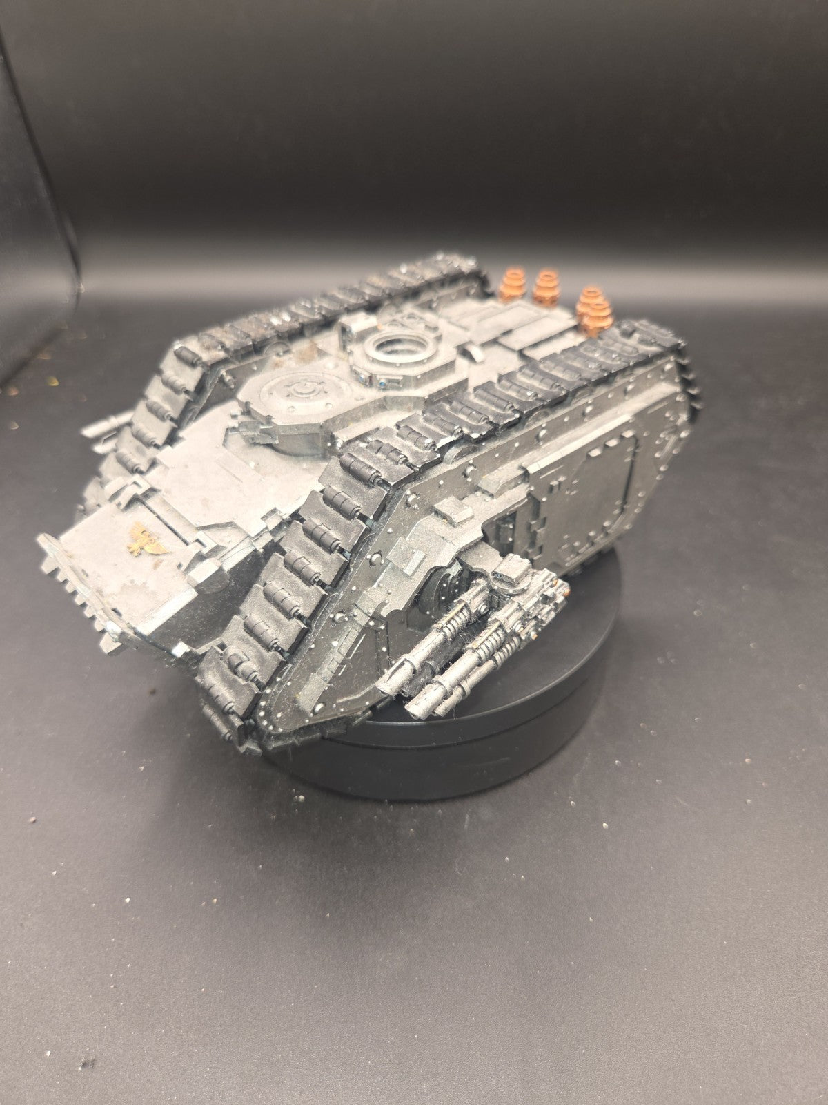 Warhammer Forge World Spartan Assault Tank Resin Some paint Horus Heresy OOP0