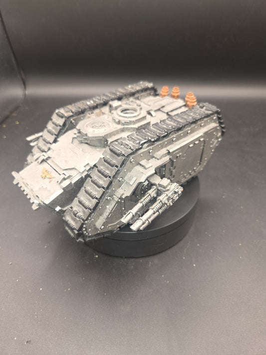 Warhammer Forge World Spartan Assault Tank Resin Some paint Horus Heresy OOP0