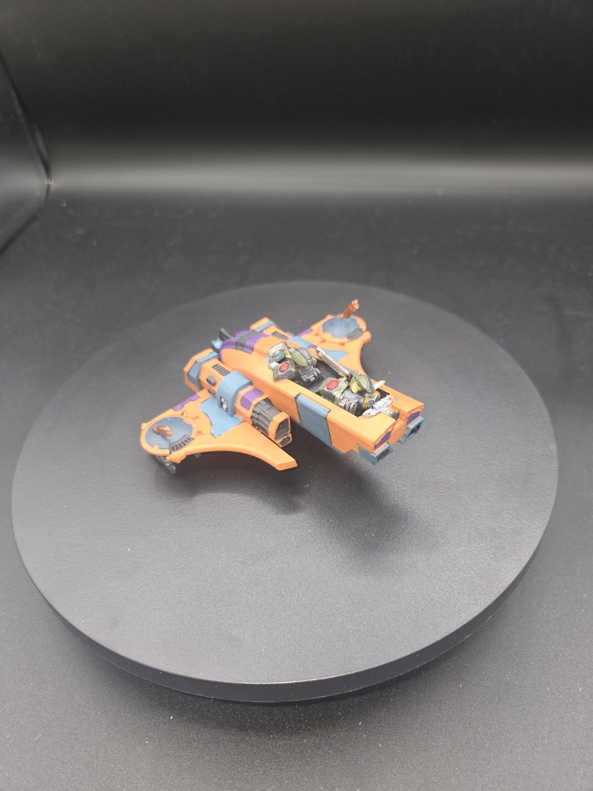 Warhammer 40K Tau Empire Piranha Tabletop ready2