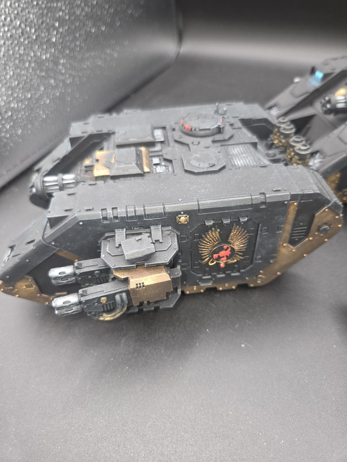 Warhammer 40.000 40k Forgeworld Space Marine Land Raider Achilles Red Scorpions 1