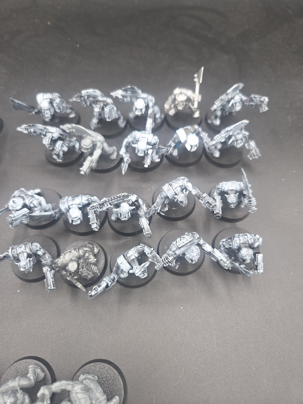50 Ork Boyz with Sluggas & Choppas 40k Orks Boyz OOP All on 32mm bases2