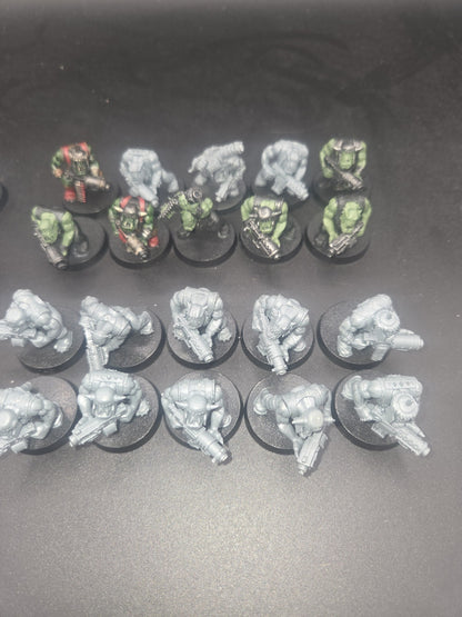 50 Ork Boyz with Shootas  Warhammer 40,000 Orks Boyz OOP All on 32mm bases2