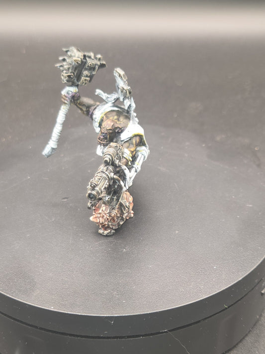 ORKS Warboss Ufthak Blackhawk Partial paint Warhammer 40K 1