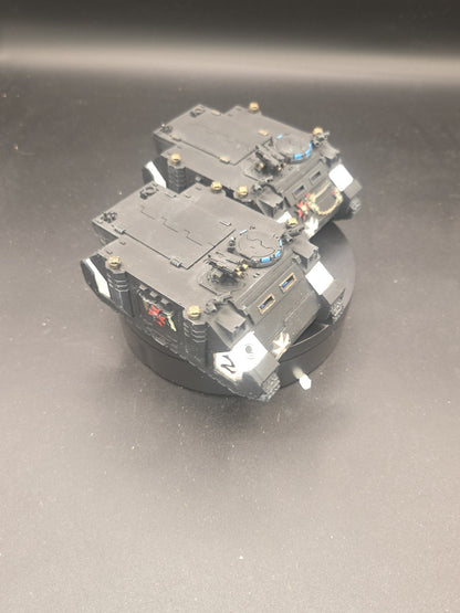 SPACE MARINES Rhino Black Templar's  WELL PAINTED Black templars 40K 74053