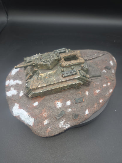 Forgeworld Ruined Chimera Terrain | Warhammer 40K  OOP RARE  Resin 1