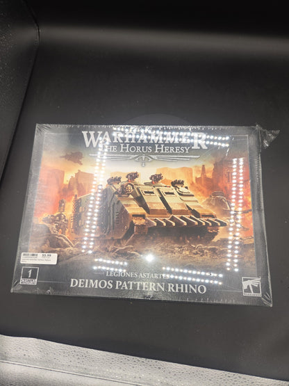 Horus Heresy Deimos Pattern Rhino NiB0