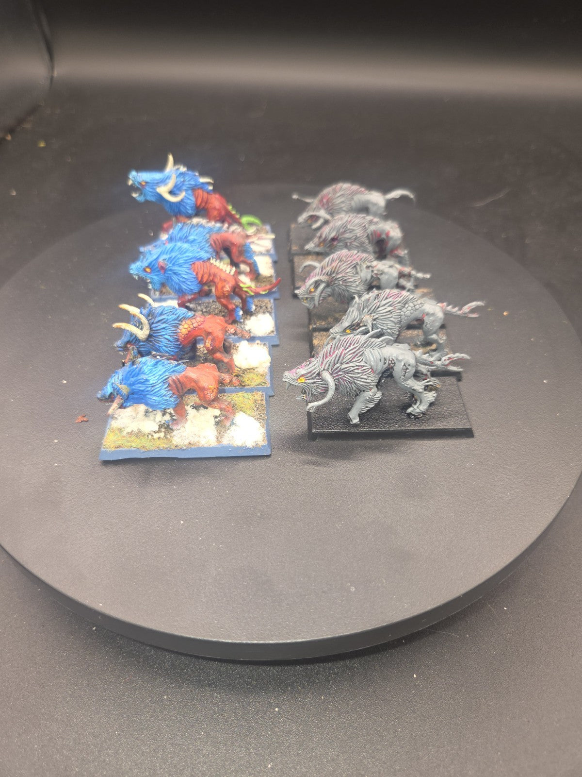 10 CHAOS WARHOUNDS WARHAMMER AGE OF SIGMAR SLAVES TO DARKNESS Tabletop Ready1